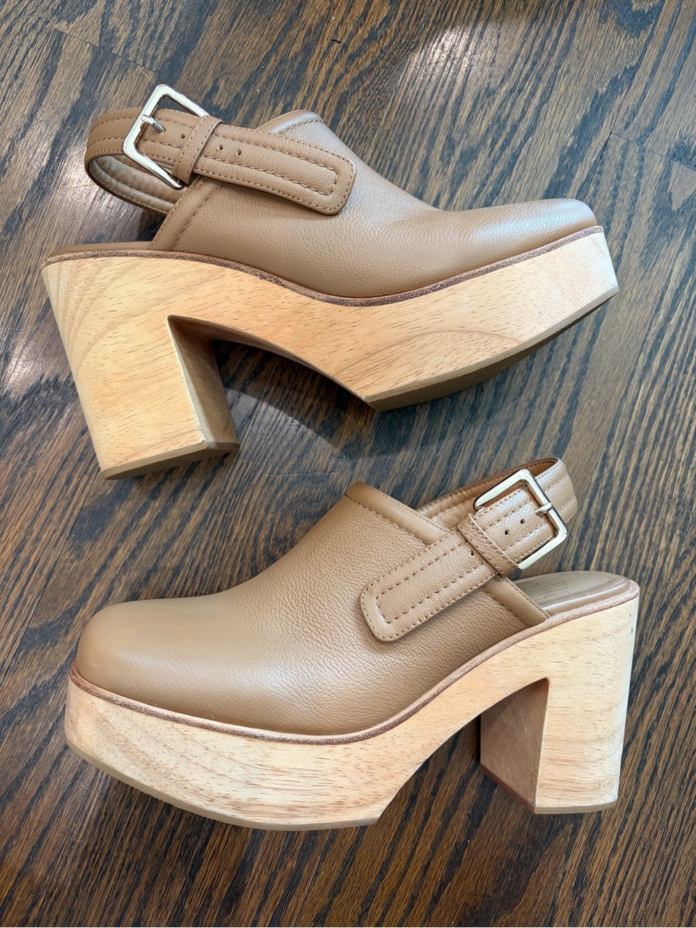 CHARLOTTE STONE Bonnie Clogs Tan Leather Wood Platform Heeled Clogs